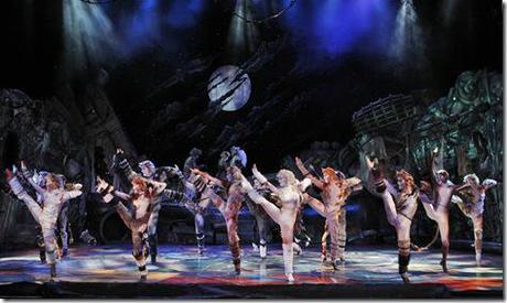 Review: Cats (Broadway in Chicago)