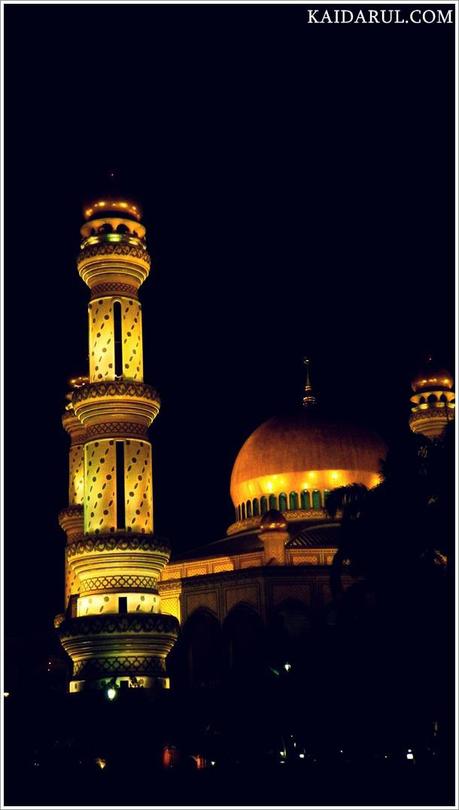 Jame’asr Hassanil Bolkiah Mosque, Kiulap, Brunei