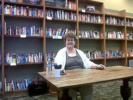 EXCLUSIVE: Videos of Charlaine Harris’s Q & A in Lexington, Kentucky