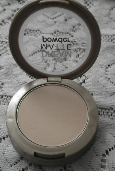 Best Drugstore Compact Powder:: Maybelline Dream Matte Compact Powder