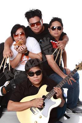 Itchyworms Live in Concert at Iligan Weekend Night Market