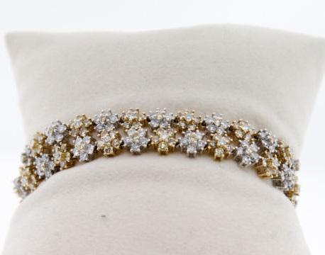 yellow diamonds, diamond bracelet, raymond lee jewelers