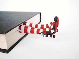 Book Accessories: 'Alice in Wonderland' Bookmarks I Want Inside My Books