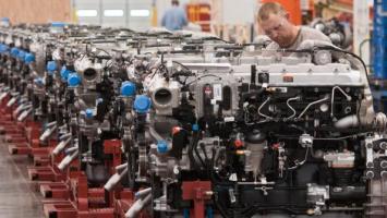 EPA: Engine fines needed to keep Navistar running