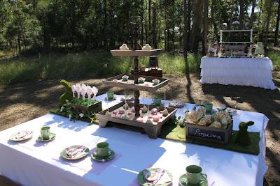 Party Feature: A Tea Party in the Woods by Sweet Art Cakes