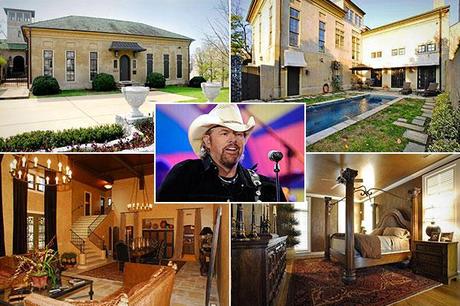 Homes of Country's Rich and Famous