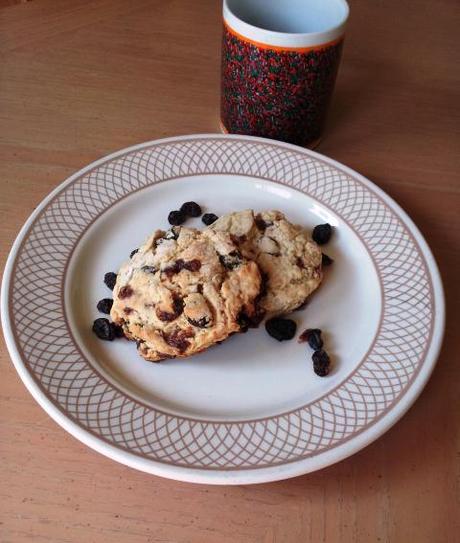 Cinnamon Chip Raisin Scones