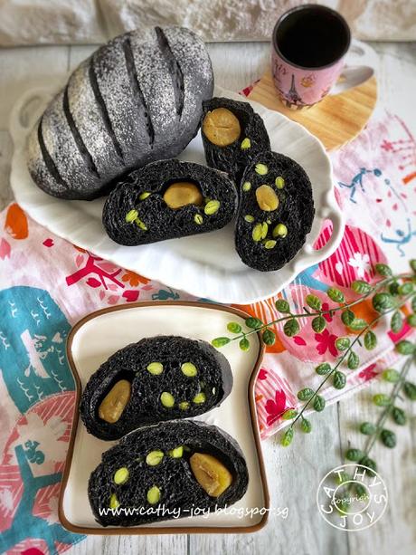 Squid Ink Bread
