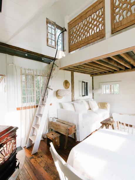 Treehouse + Cabin Tour : A BEAUTIFUL MESS