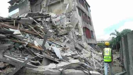 Lagos: Several People Trapped As Two-Storey Building Collapses