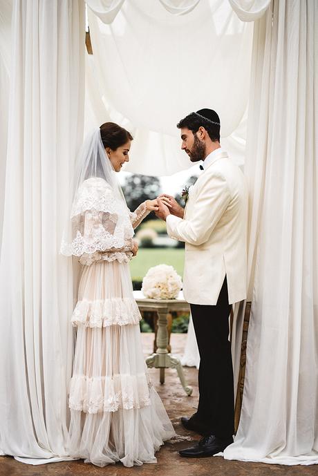 Jewish fairytale styled shoot in purple hues at the Chateau Challain