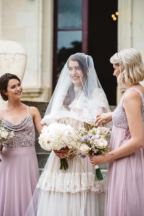 Jewish fairytale styled shoot in purple hues at the Chateau Challain