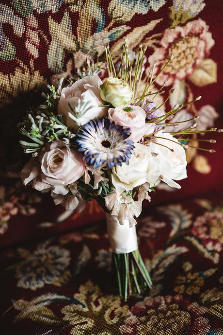 Jewish fairytale styled shoot in purple hues at the Chateau Challain