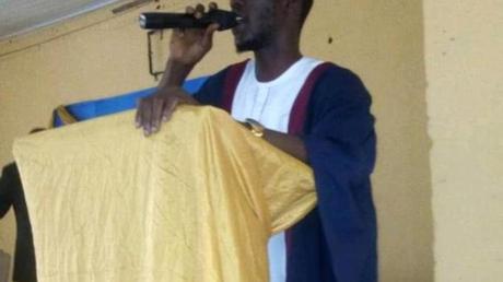Presidential Speech Delivered By COM. AJIBADE Q. A. (KAZYWHITE) At 2019/20 Student Union Inauguration Ceremony Presidential Speech Delivered By COM. AJIBADE Q. A. (KAZYWHITE) At 2019/20 Student Union Inauguration Ceremony