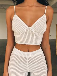 What is the best way to wear a tube top?