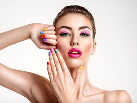 9 Ways to Hack the Nail Art Game!