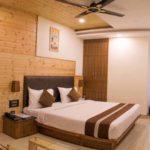 Hotel skyking club room