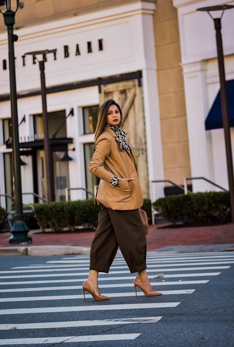 pant trends for fall, fall fashion 2019, brown wide leg high waist trousers, Leather jacket tan, Negin mersehi tan leather jacket, leopard print blouse, street style, bottega bag, myria