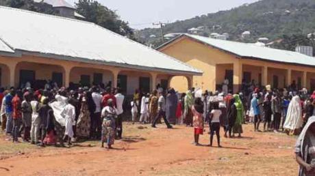 #KogiDecides : Thugs Attack Journalists At Anyigba