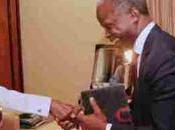 Buhari Finally Explains Osinbajo’s Aides Were Sacked (Video)