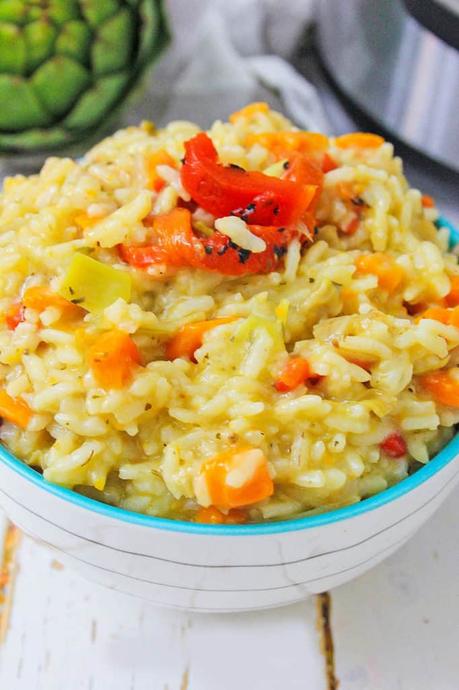 Instant Pot Risotto with Artichokes and Red Peppers