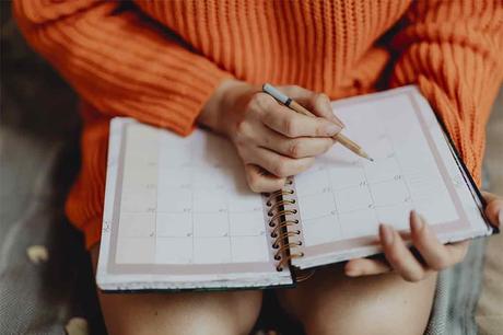 5 Ways To Make You Stay Motivated and Productive All Week Long
