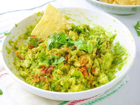 Healthy Guacamole Recipe with Chipotle Peppers