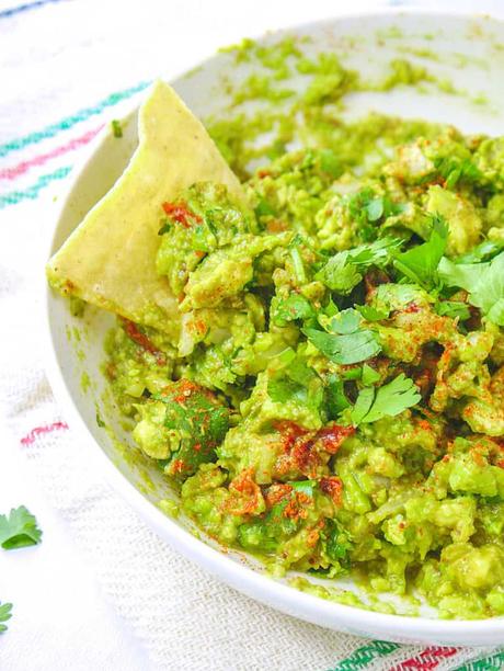 Healthy Guacamole Recipe with Chipotle Peppers