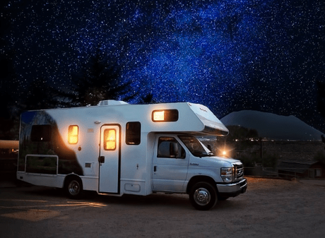 Top 7 Useful Things You Can Take While Traveling By RV