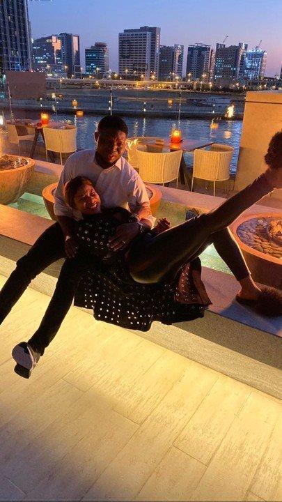 Tonto Dikeh finally reveals her mystery boyfriend in Dubai? Spends cozy moment with him (Photos)