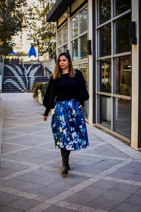 navy and black outfit, bow sweater, tipi boots, street style, street photography, style myths, myriad musings, saumya shiohare 
