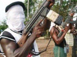 OSUN: Gunmen kills police officer, abduct three Chinese