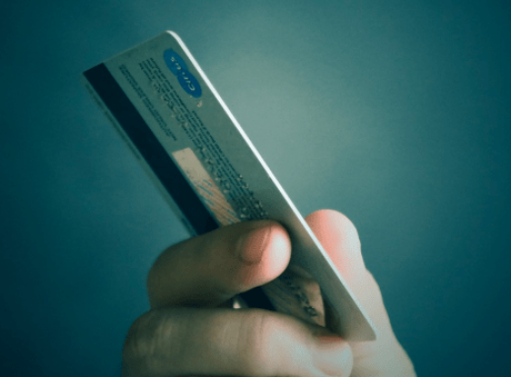 5 Reasons Why Paying Bills With a Credit Card Makes Sense