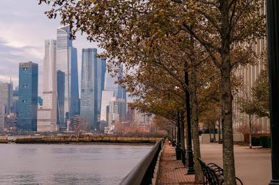 From yesterday's shoot, the (honeyed) glow of a gloomy day [El Greco in Toledo]