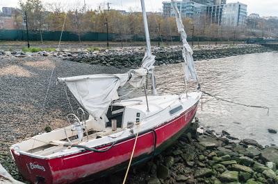 Friday Fotos:  Sunk, beached, abandoned