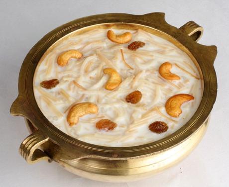 Semiya Payasam (Vermicelli Kheer)