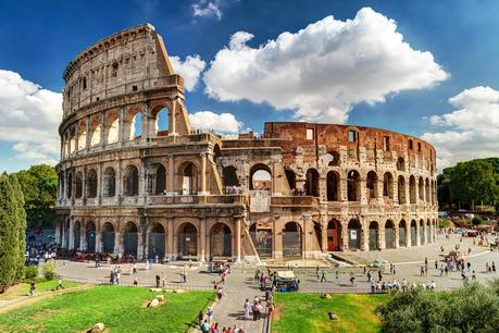 Built in Classical style, the famous Colosseum in Rome could hold nearly 50 to 80,000 spectators in its heyday, who all flocked to the amphitheater to watch gladiatorial contests. 
