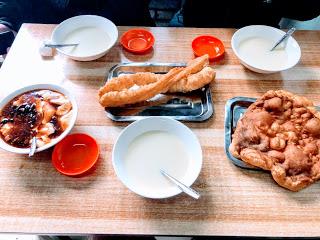 Beijing's Hutong Breakfast Club!