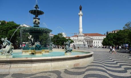 41 top Lisbon travel tips for first time visitors