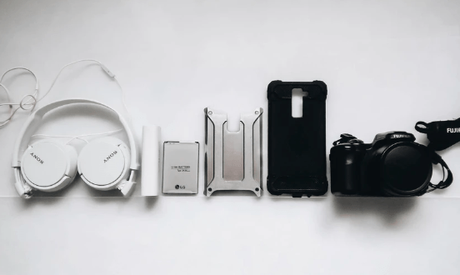 3 Gadget Must-Haves You Need To Bring For Every Business Trip