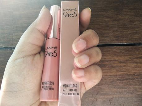 Lakme 9 to 5 Weightless Mousse Lipstick Review & Swatches | Coffee Lite
