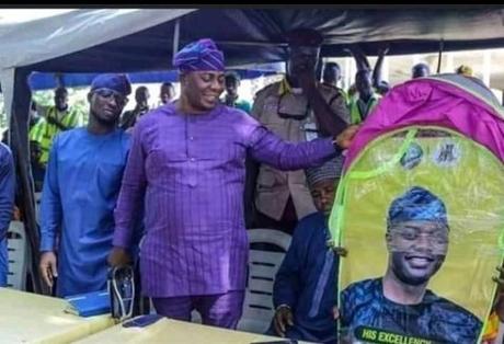 OYRTMA Distributes Over 1000 Protective Cabs To Okada Riders (Photos) OYRTMA Distributes Over 1000 Protective Cabs To Okada Riders (Photos)