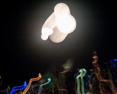 Floating and twisted [shaky-cam]