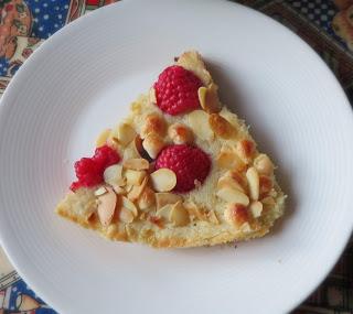 White Chocolate, Raspberry and Almond Pan Cookie