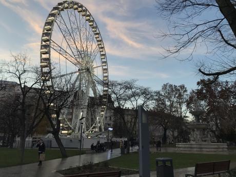 POEM: Picturesque City