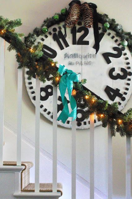 A Christmas tour with an update A Christmas tour with an update