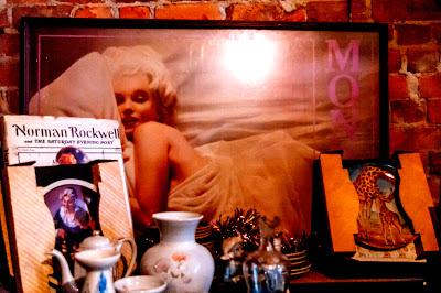 Friday Fotos: The Pressure of Light [The Hallucinated City]