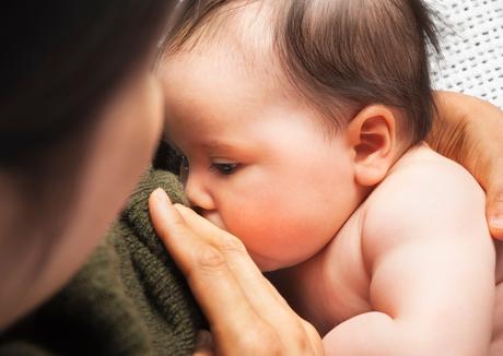 Why Breastfeeding Is Important For a Child?