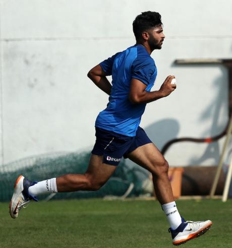 Shardul Thakur lifts India ~ Krish Srikkanth was stranded at 99