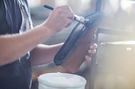 A Comprehensive Review of the Best Glue for Shoes in 2020